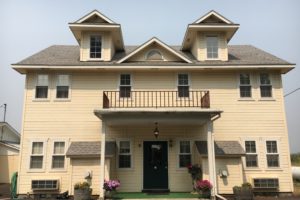 Carriage house, balcony, suites