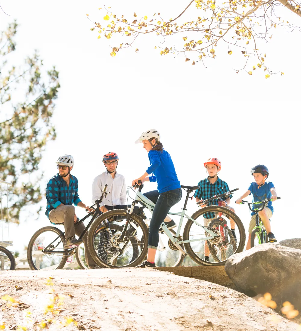 Family Ride on mountain biking on pump track